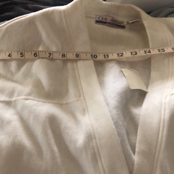 Cream colored fleece cardigan with pockets new with pockets - Picture 5 of 11